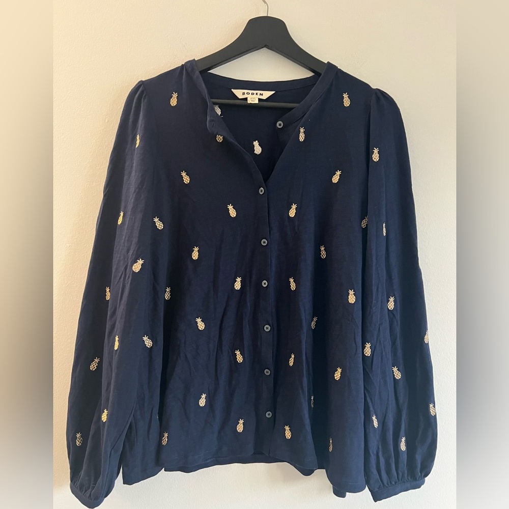 Boden Navy blue button up blouse with gold Pineapple embroidery - Picture 2 of 6
